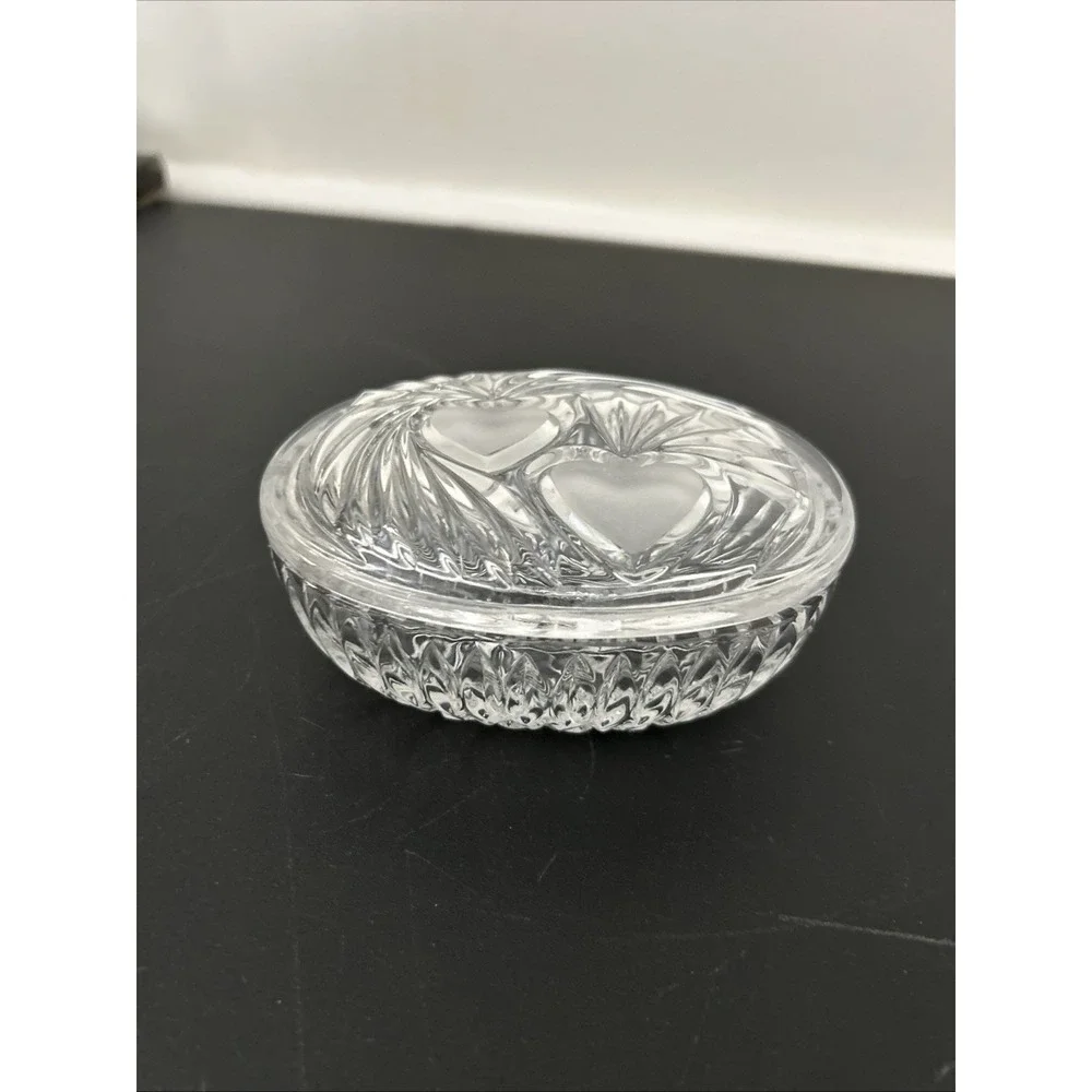 Crystal Heart Trinket Box w Lid Clear Pressed Glass Jewelry Valentine Gift